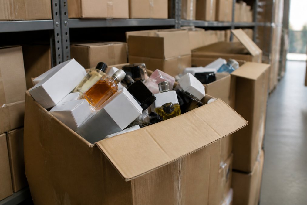 Grey Market Perfume Explained: What Buyers Need to Know